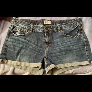 Jean shorts